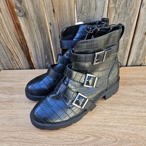 Arizona.Jean. Co Black Crocodile Pattern Buckle Boots Women 9.5